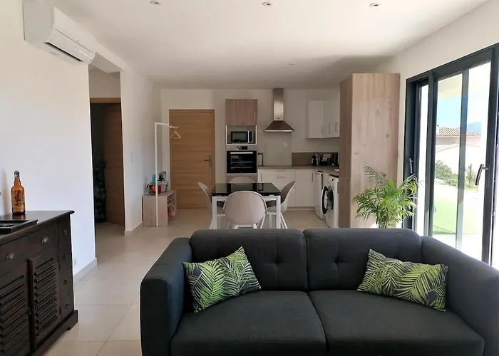 아파트 Bas De Contemporaine Avec Vue Degagee