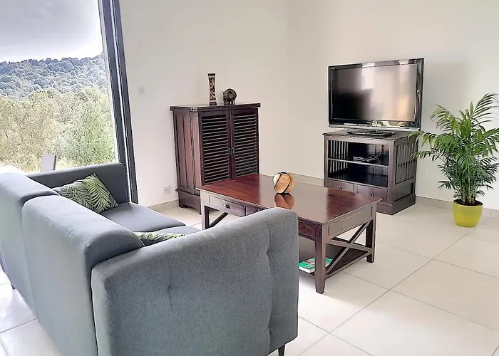 Bas De Contemporaine Avec Vue Degagee 아파트 Alata